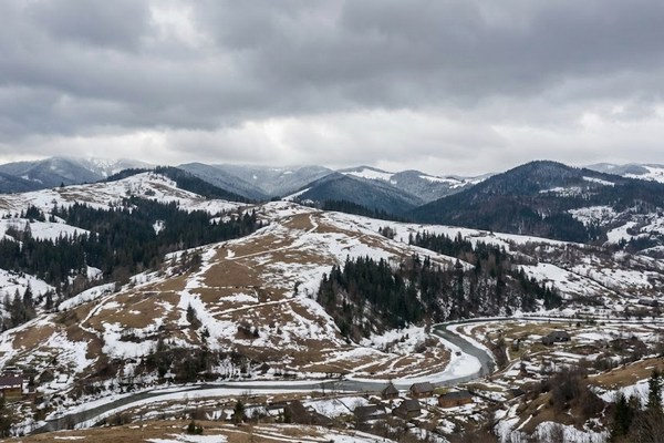 Метеорологічна картина на Закарпатті 25 лютого: сьогоднішні очікування та прогнози